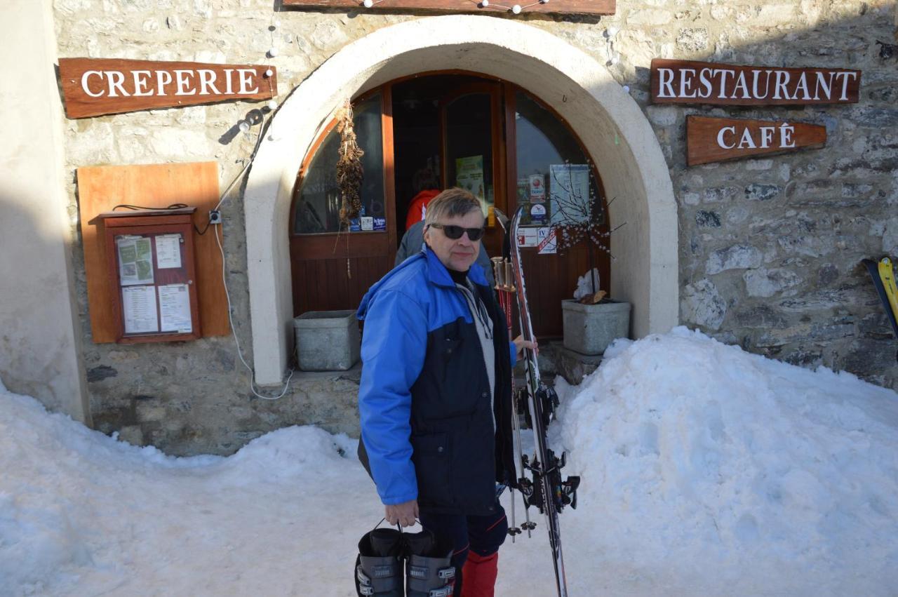 Le Gite Les Melezes Villar-dʼArène Buitenkant foto